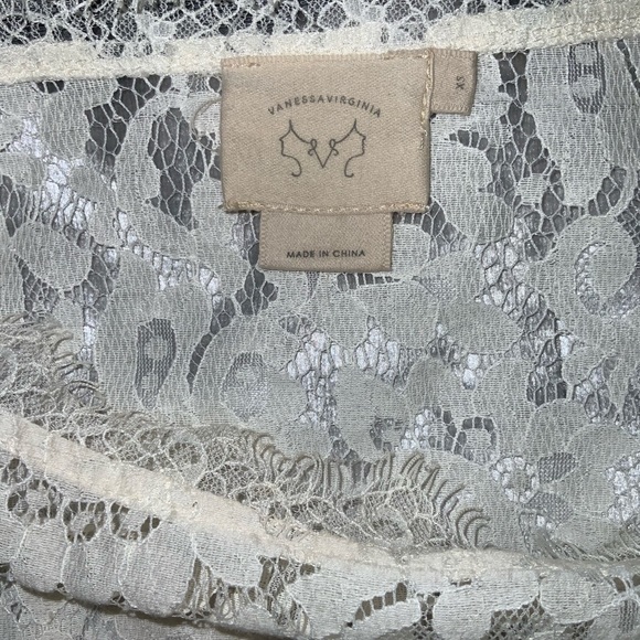Vanessa Virginia lace blouse size Xs - Picture 3 of 3